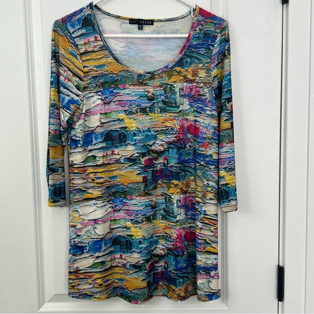 KOZAN size XS Poly Spandex Vivid Print Tunic Top Shirt 3/4 sleeve